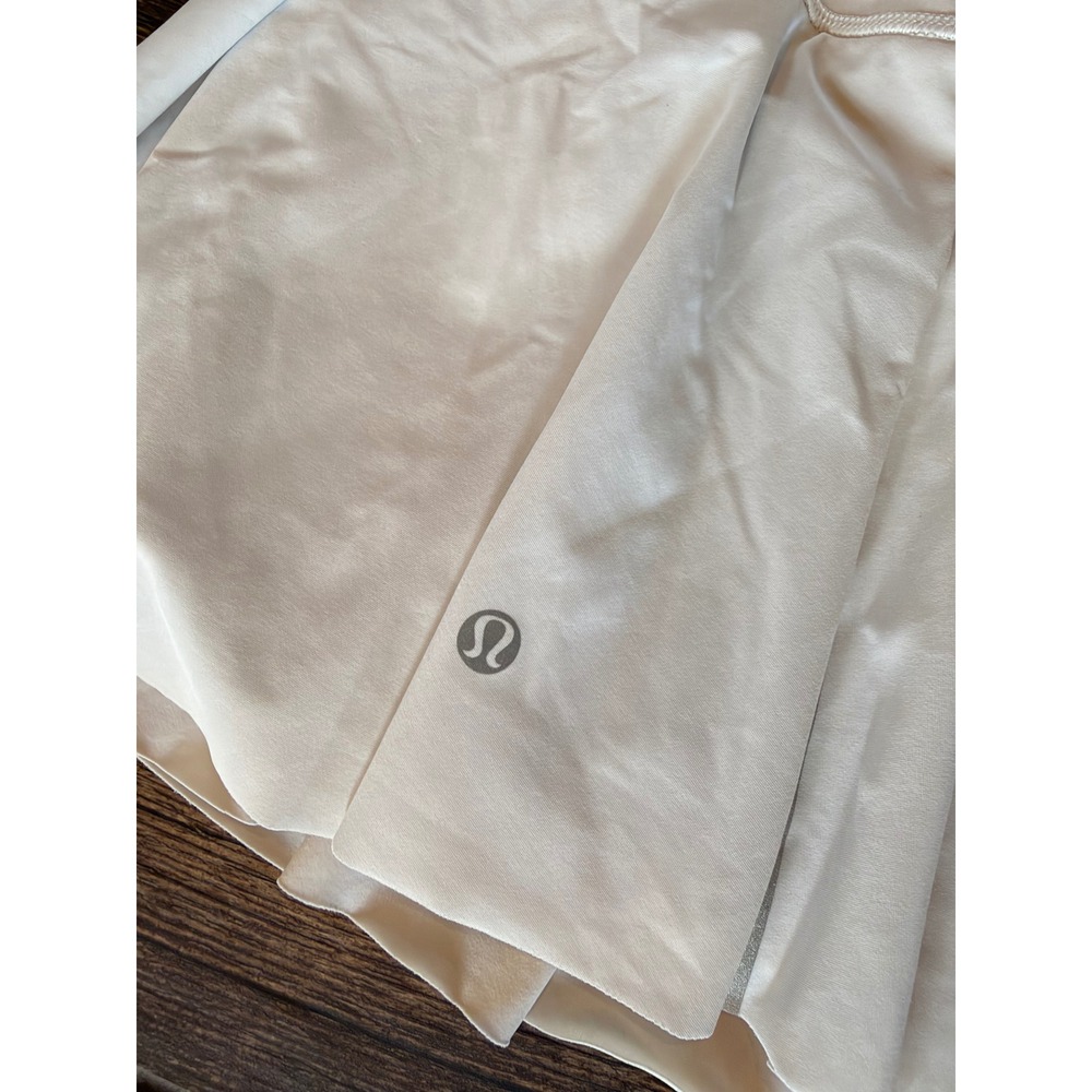 Lululemon Play Off The Pleats Skirt Off White Tennis Golf Skort Size 8 - Picture 5 of 10
